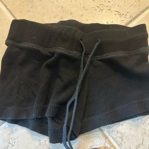 girls hairs tail shorts size medium black